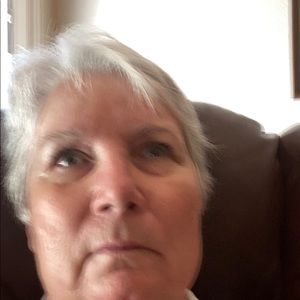 Meet your Posher, Janet